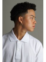 にもう&nbsp;ショートアフロテーパーフェードミディアムハードパーマ1-3