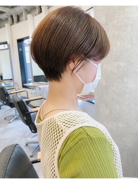 ガーランドウメダ(Garland umeda) 《輪玉尚也》 マッシュショート　小顔　耳掛け