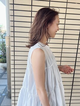 ソーイ(sowi) 【sowi 依田】 レイヤーボブ