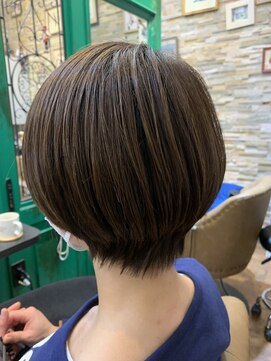 ヘアーラウンジ アンフィ 井土ヶ谷(Hair Lounge Anphi) すっきりショート♪