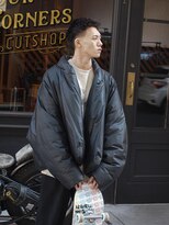 フォーコーナーズ(Four Corners)&nbsp;ツイストパーマ/スキンフェード