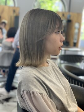 カーサ バイ ハミュウ たまプラーザ(CASA by Humium) 艶感♪髪質改善カラー大人可愛いグレージュ20代30代40代