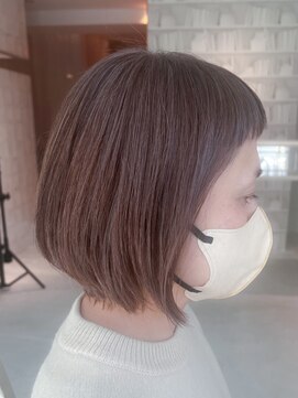 イデア(idea) 脱白髪染め/透明感カラー/ボブ