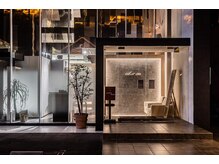 アフィックス プラス(affix PLUS)の雰囲気（唐瀬街道沿い、ミスタードーナツ様向かいです(店舗前駐車場４台)）