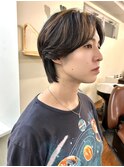 ジェンダーレスセンターパートウルフハイライト