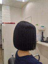 バンビ 坪井店(Bambi) 切りっぱなしボブ+ダークブラック