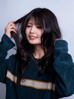 アンアタッシュ(UNE ATTACHE)&nbsp;Lovely Chocolat｜甘さの奥で光る、大人可愛い透明感カラー