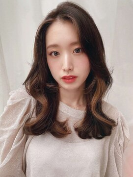 バイオレット ナゴヤ(Violet Nagoya) 【韓国】根元パーマ×フェイスフレーミング エギョモリ