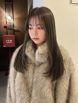 イト(ito)&nbsp;【ito／梅田】オリーブベージュ×顔周りレイヤー