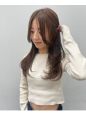 <ゲスト>やわらかいチョコレートブラウンで、上品ロングレイヤー