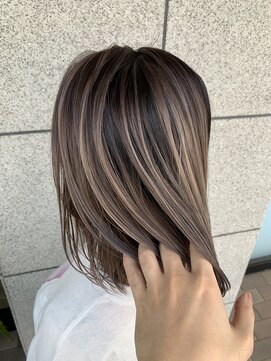 ナブラ(NABLA) バレイヤージュハイライトグラデーションカラー『倉敷』ナブラ