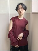 センターパート/前下がりショート