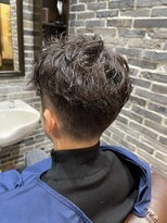 ミリオンバックス 御徒町店(Million Backs)&nbsp;波巻き/スパイラルパーマ/ボリュームパーマ<理容室>[メンズ/