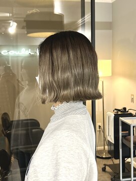 ラルテ 中目黒(L'arte) ハイトーングラデーション×ボブ