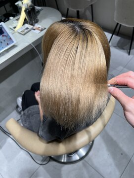 ロンドメリア 天神大名店(Lond Melia) ★くびレイヤーエモージュインナーグレージュ前髪ピンクベージュ