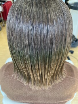 クララ 札幌琴似店(CLALA S.Kotoni) 外ハネストレート