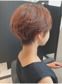 レイヤーショート×赤みブラウン メルティカラー 似合わせカット