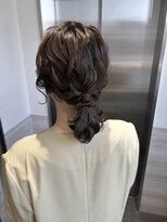 ディティカ サウ(Dityca sow)&nbsp;ローポニー/参列/結婚式/お呼ばれヘア