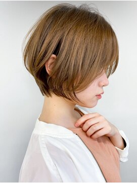 アース 大曽根店(HAIR&MAKE EARTH) earthショートレイヤーボブミルクティー丸みショートボブ