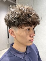 テクト バイアッシュ 吉祥寺店(Tect by Ash) スペインカールフリンジカットテーパーフェードスパイラルパーマ