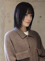 スク(SUKU)&nbsp;ボブ×顔周りレイヤー×透明感カラー