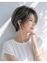 アッシュ 学芸大学店(Ash)&nbsp;ショートボブ/白髪ぼかしハイライト/大人女性/アッシュグレイ