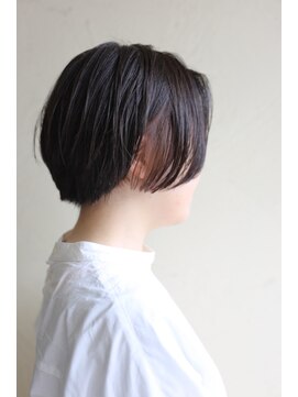 ハロウ ショート×インナーカラー