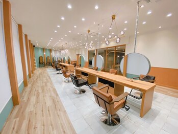 Agu hair figaro 北上店【アグ ヘアー フィガロ】