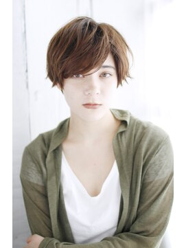 トランクイルバンカ(TRAN9UIL BANCA) 20代30代40代　記憶に残る小顔ショート【近江八幡】