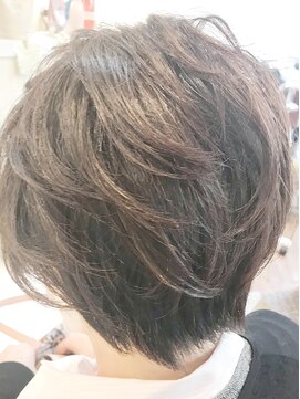ヘアー バイ ミーズ(hair by Mii’s) ふんわりポイントパーマ