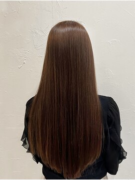 ヌーク(nuuk) 髪質改善で魅せる大人の艶髪