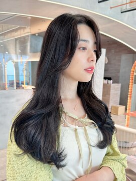 リール 銀座(R'EEL) 【柔らか韓国風くびれレイヤーstyle】