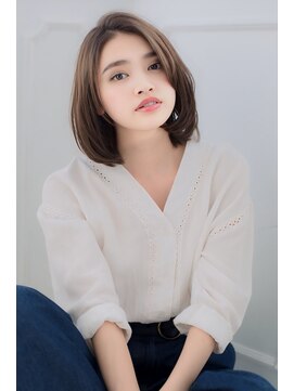 ビート(beat) 【beat】王道愛されミディ×グレージュカラー