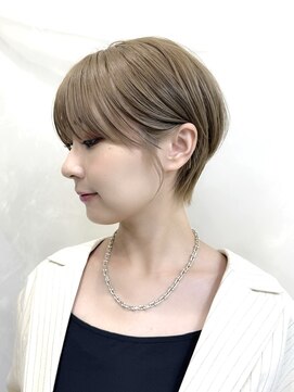 ピークアブー アヴェダ 池袋東武(PEEK-A-BOO AVEDA) ショートヘア、ショートボブ、くびれショート、ハイトーンカラー