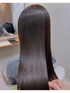 マロ(Maro) さらつや美髪グレージュカラー