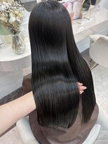 ラビス(Lovis)&nbsp;似合わせカット/メルティカラー/着物ヘア/フェミニンロング