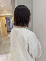 ヨーク(YOKE)&nbsp;YOKE 切りっぱなしボブ外ハネボブ髪質改善ワインレッドボルドー