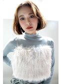 ヘーゼルベージュ×内巻きボブ