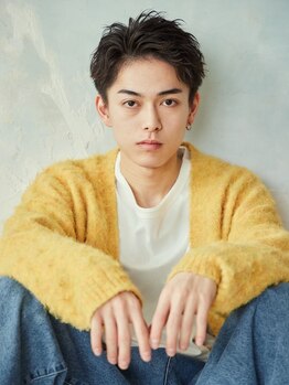 《ウエイト高めのショートヘアが◎》ショートヘアと相性の良い無造作な質感のスペインカールが人気＊