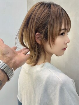 ダブルトーキョー シブヤ(W-TOKYO SHIBUYA) くびれミディアムウルフ　ウルフカット　ショートウルフ