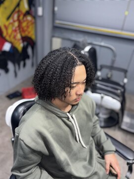 バーバーショップライズ 2nd(barber shop RAIzE) DD Osama風針金パーマ