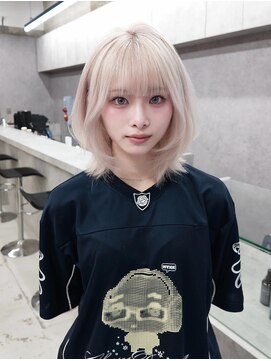 SSAW ボブレイヤー+ホワイト