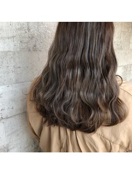 ミルヘアデザイン(mil hair design) 外国人風カラー