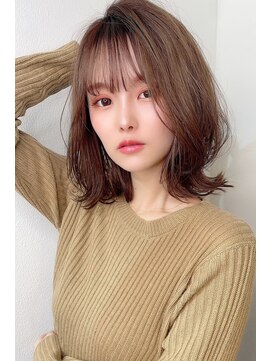 マリアバイアフロート(Maria by AFLOAT) 【重山】ホワイトグレージュコンマヘアネビージュボブウルフ