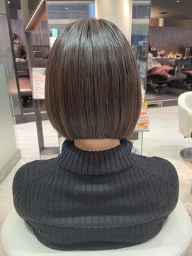 エアー 銀座(air) ★岡田有加★20代30代/オトナ可愛いぱっつりボブ