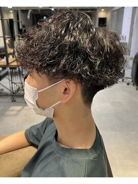 リコ ヘアアンドリラクゼーション 名駅店(LICO HAIR＆RELAXATION) 波巻きスパイラルパーマヘア　名古屋駅/名駅/メンズ