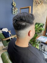 フラッパー(FLAPPER) メンズショートフェードスタイル