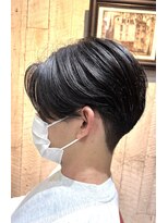 ヴァネッサ VANESSA&nbsp;韓国風センターパートスタイル◎高橋美穂