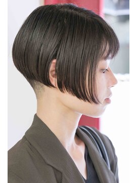 ルーシー ヘアデザインワークス(Lucy Hair Design Works) サロンワーク×刈上げショートボブ