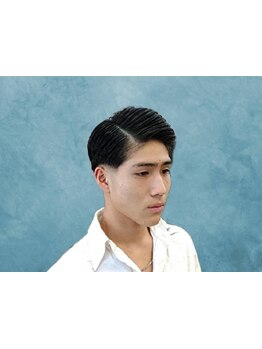 【夜～早朝の営業】貴重な休日は家族や恋人、友人など大切な人との時間を少しでも長く過ごしてほしい。